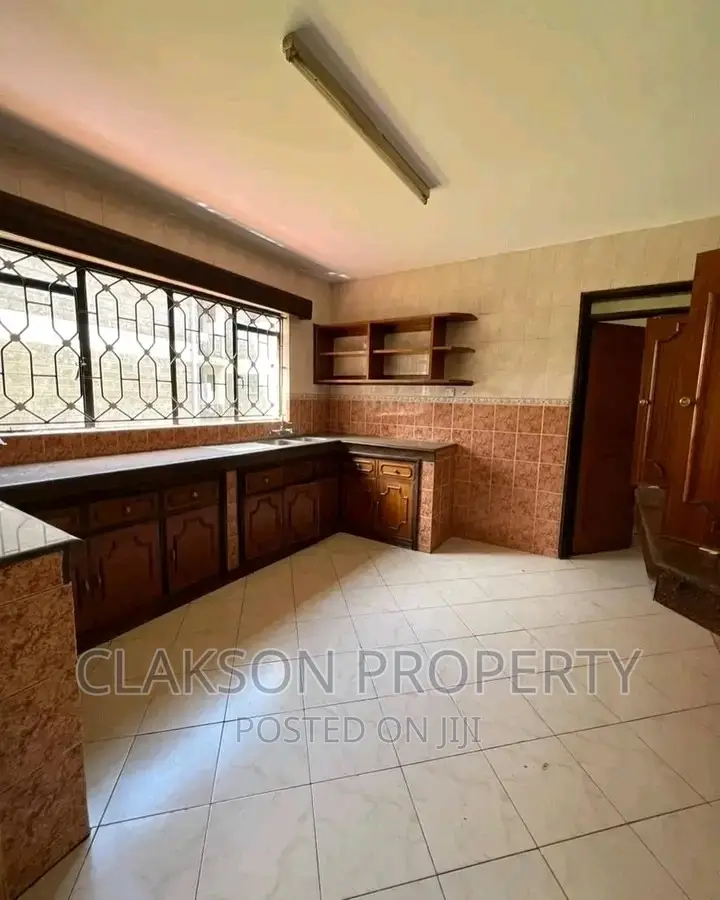 3bdrm Apartment in Kileleshwa for rent