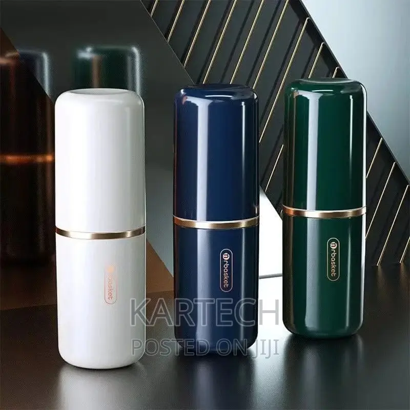 Nordic Portable Toothbrush/ Cosmetic Holder