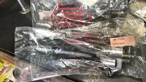 V8 Rack End Japan