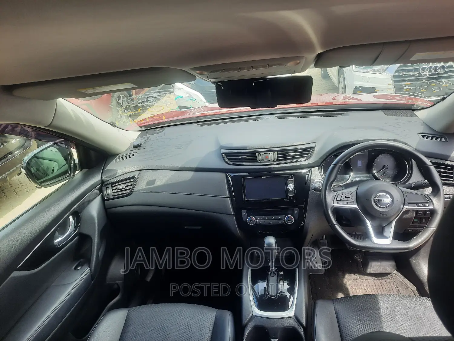 Nissan X-Trail 2.0 Petrol FWD 2018 Red