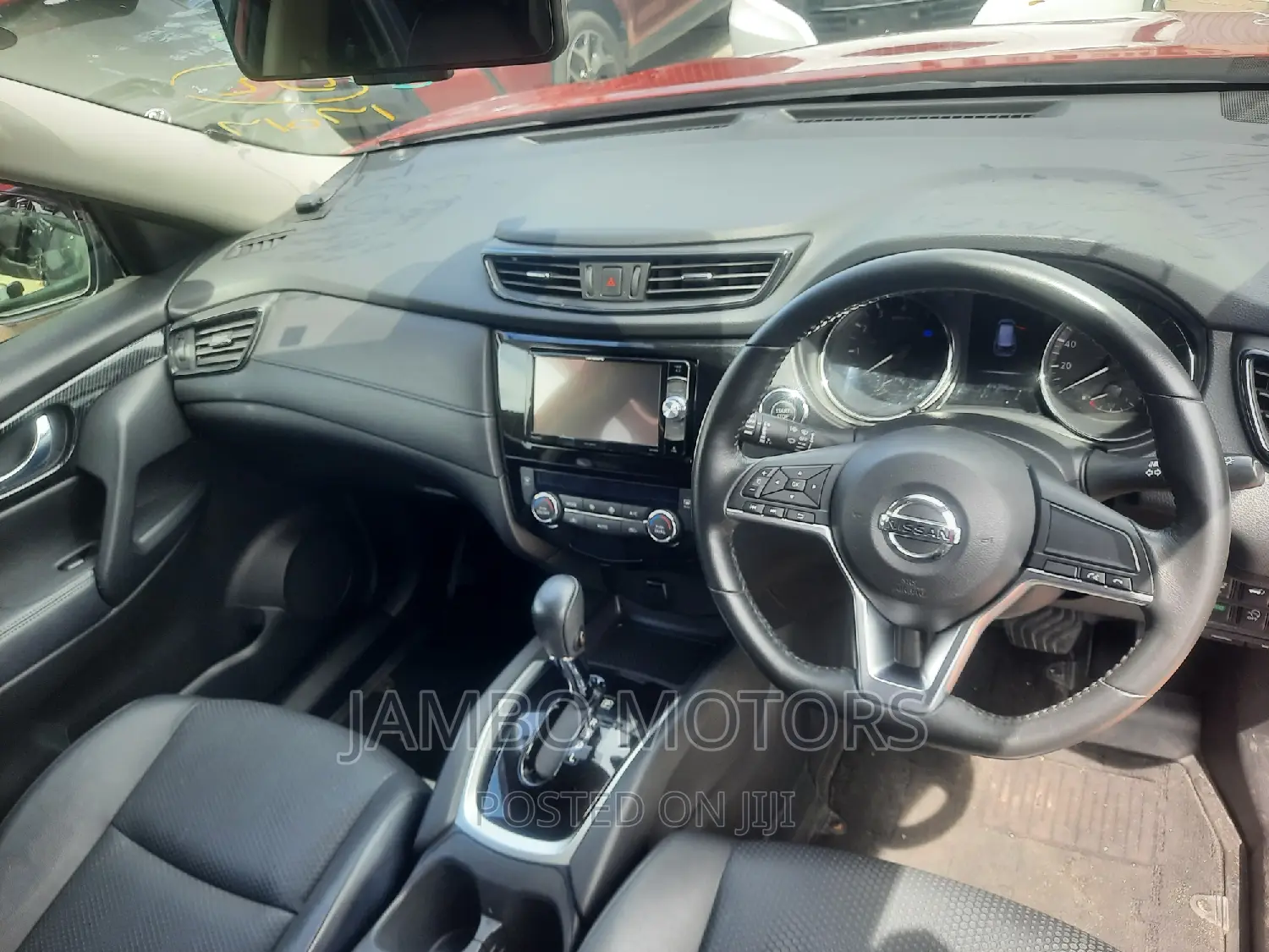 Nissan X-Trail 2.0 Petrol FWD 2018 Red