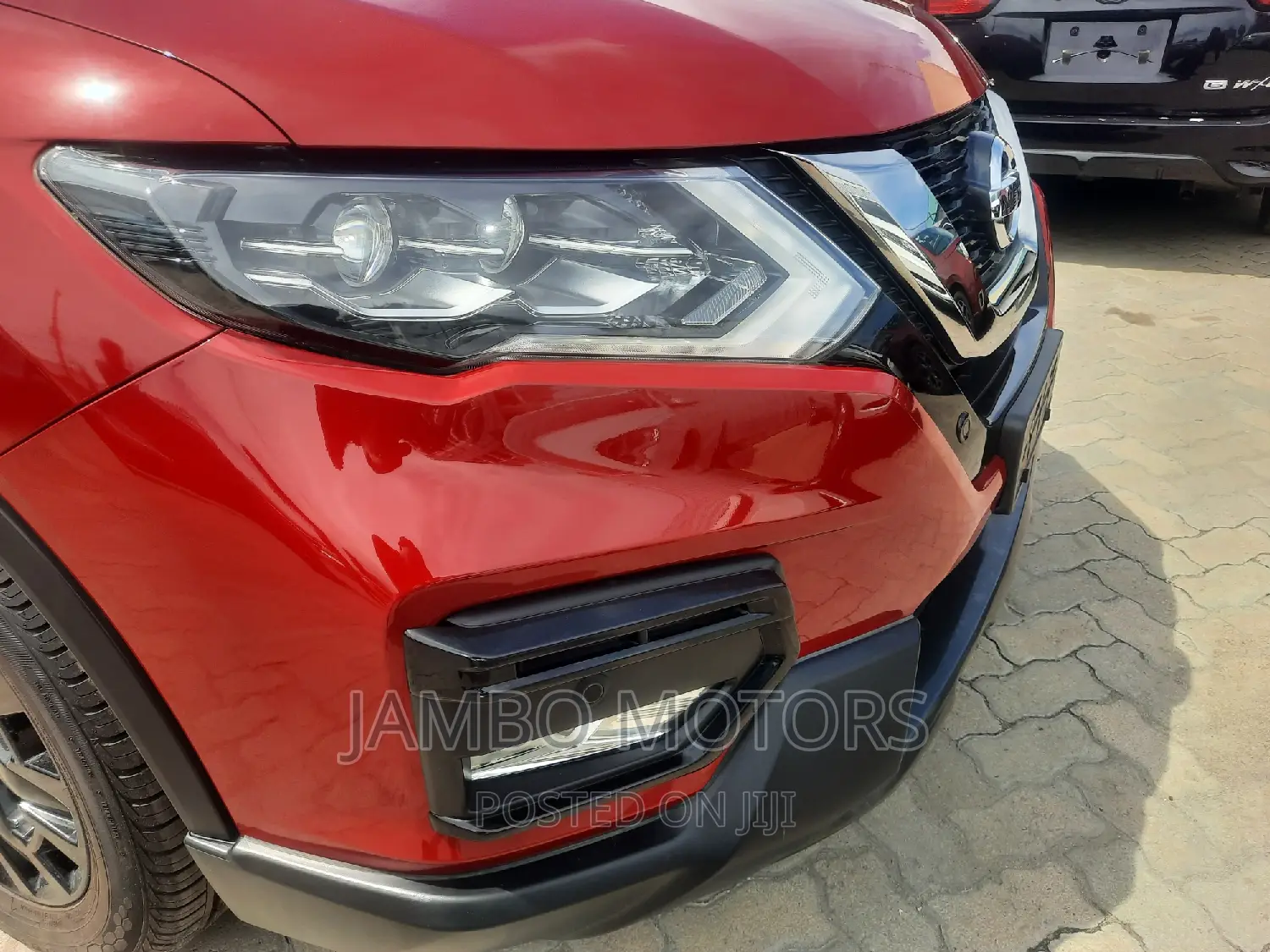 Nissan X-Trail 2.0 Petrol FWD 2018 Red