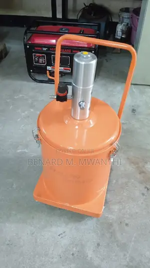Grease Bucket Pneumatic