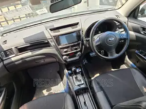 Subaru Exiga 2016 Silver