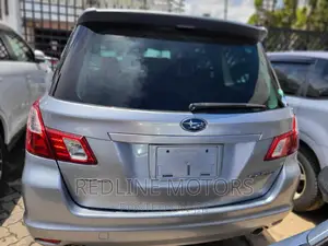 Subaru Exiga 2016 Silver