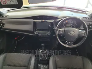 Toyota Corolla Fielder 2016 Pearl