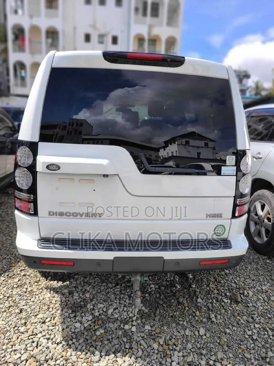 Land Rover Discovery 2016 White