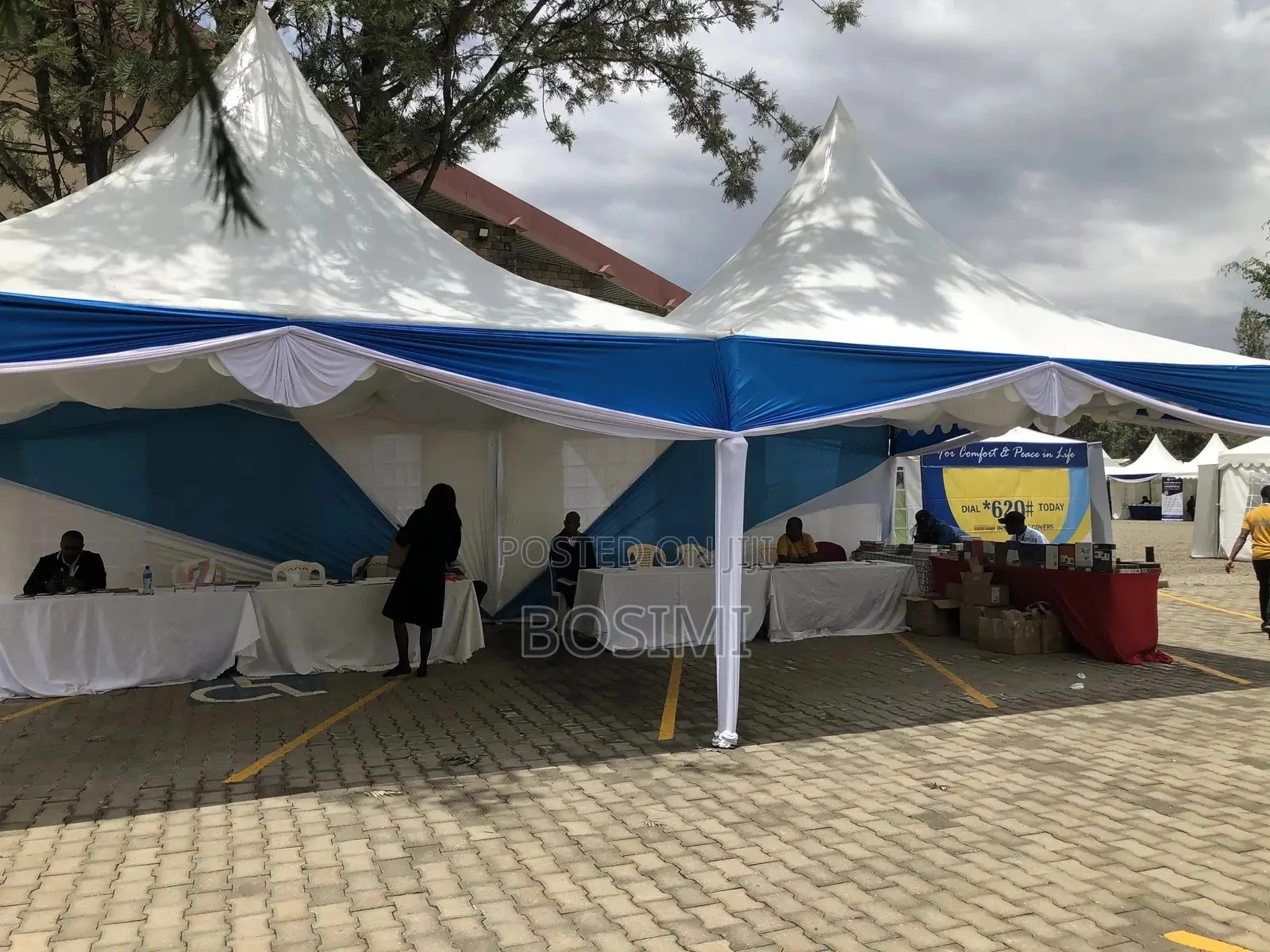 Amazing Events 100 Seater Tents