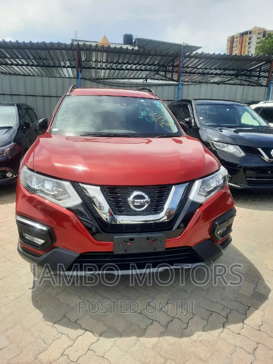 Nissan X-Trail 2.0 Petrol FWD 2018 Red