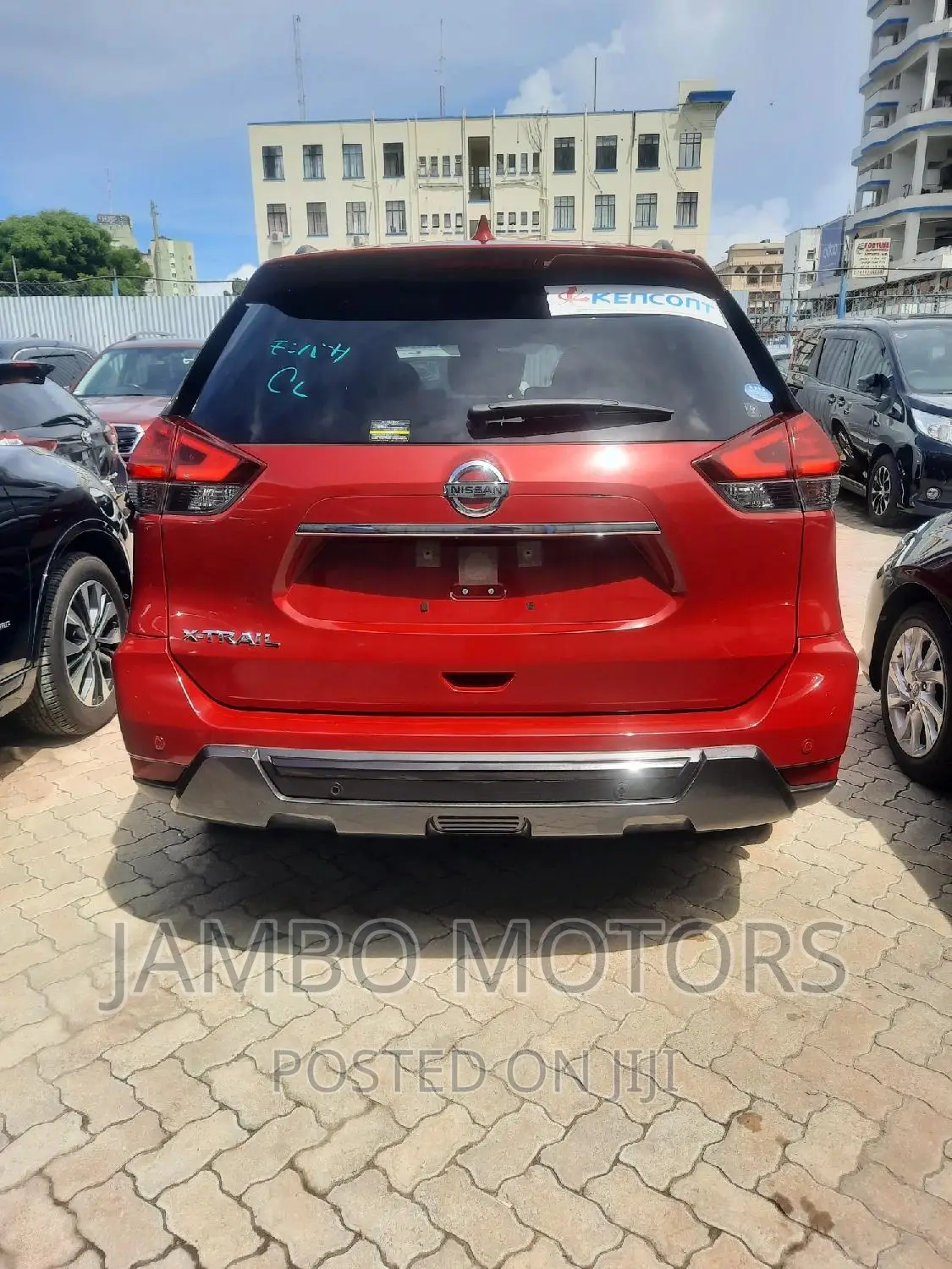 Nissan X-Trail 2.0 Petrol FWD 2018 Red