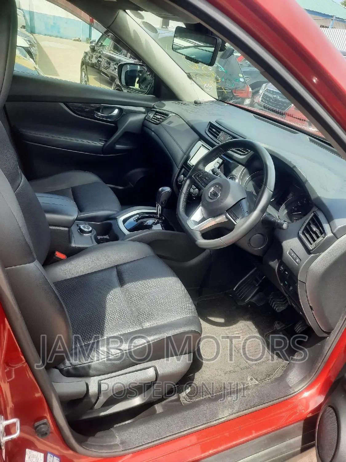 Nissan X-Trail 2.0 Petrol FWD 2018 Red