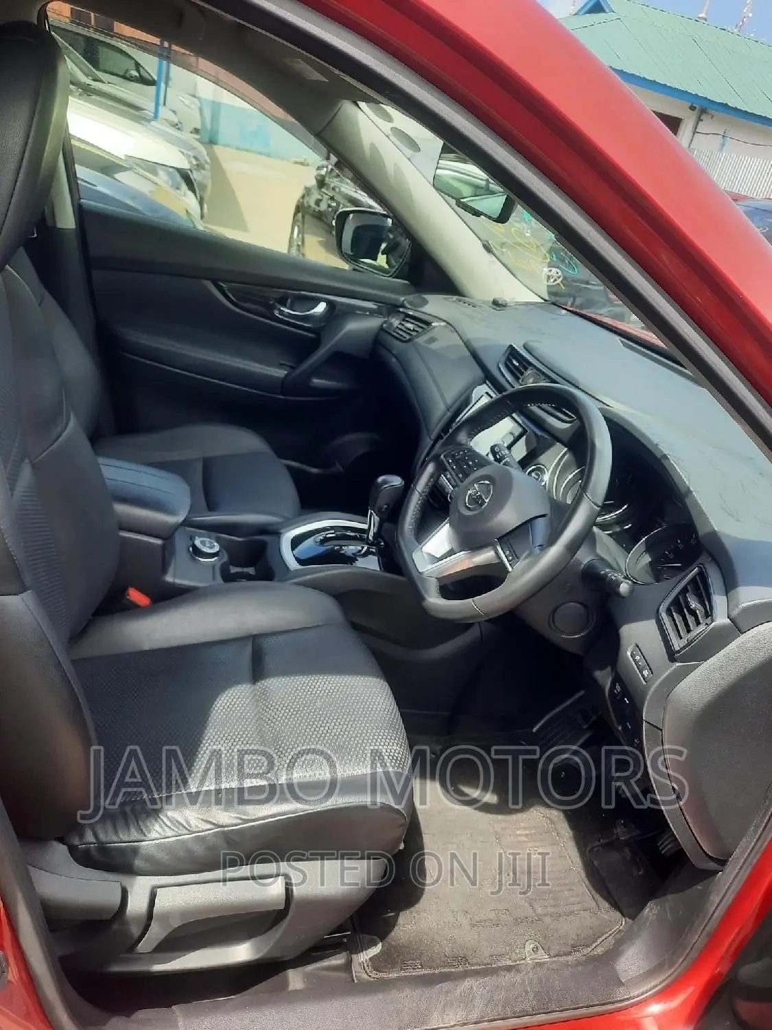 Nissan X-Trail 2.0 Petrol FWD 2018 Red