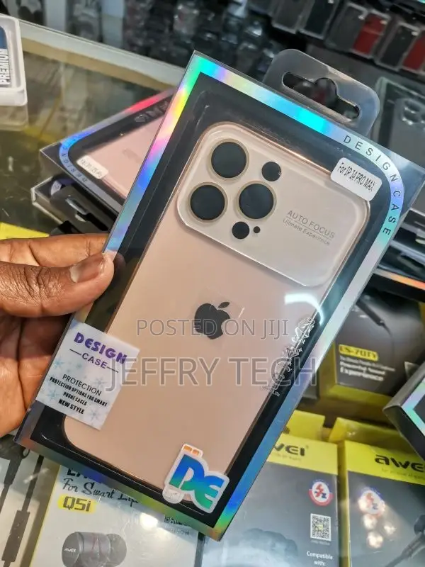 Golden Auto Focus Luxury Case for Apple iPhone 14 Pro Max
