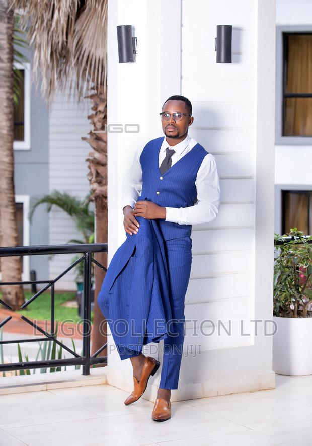 3pc Mens Suits.Pinstripe Three-piece Suit - thumbnail 4