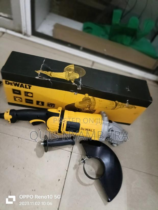 9" Dewalt Grinder/Grinder - main view