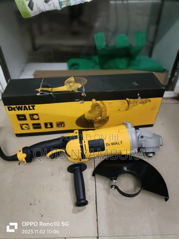 Dewalt Grinder/Dewalt Grinder - main view