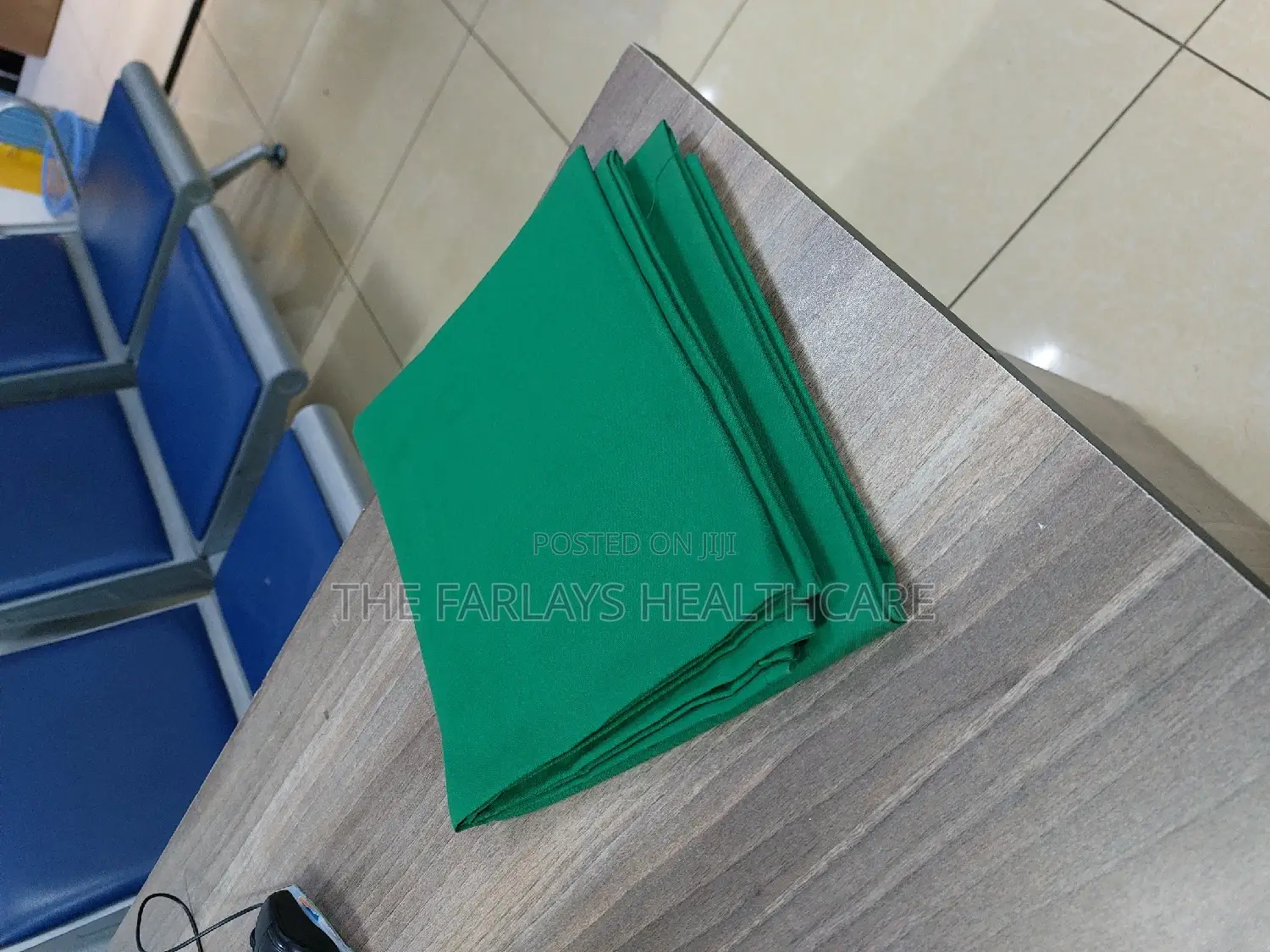 Green Towels.