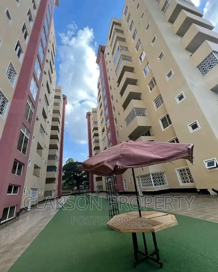 3bdrm Apartment in Riara Road, Kilimani for rent