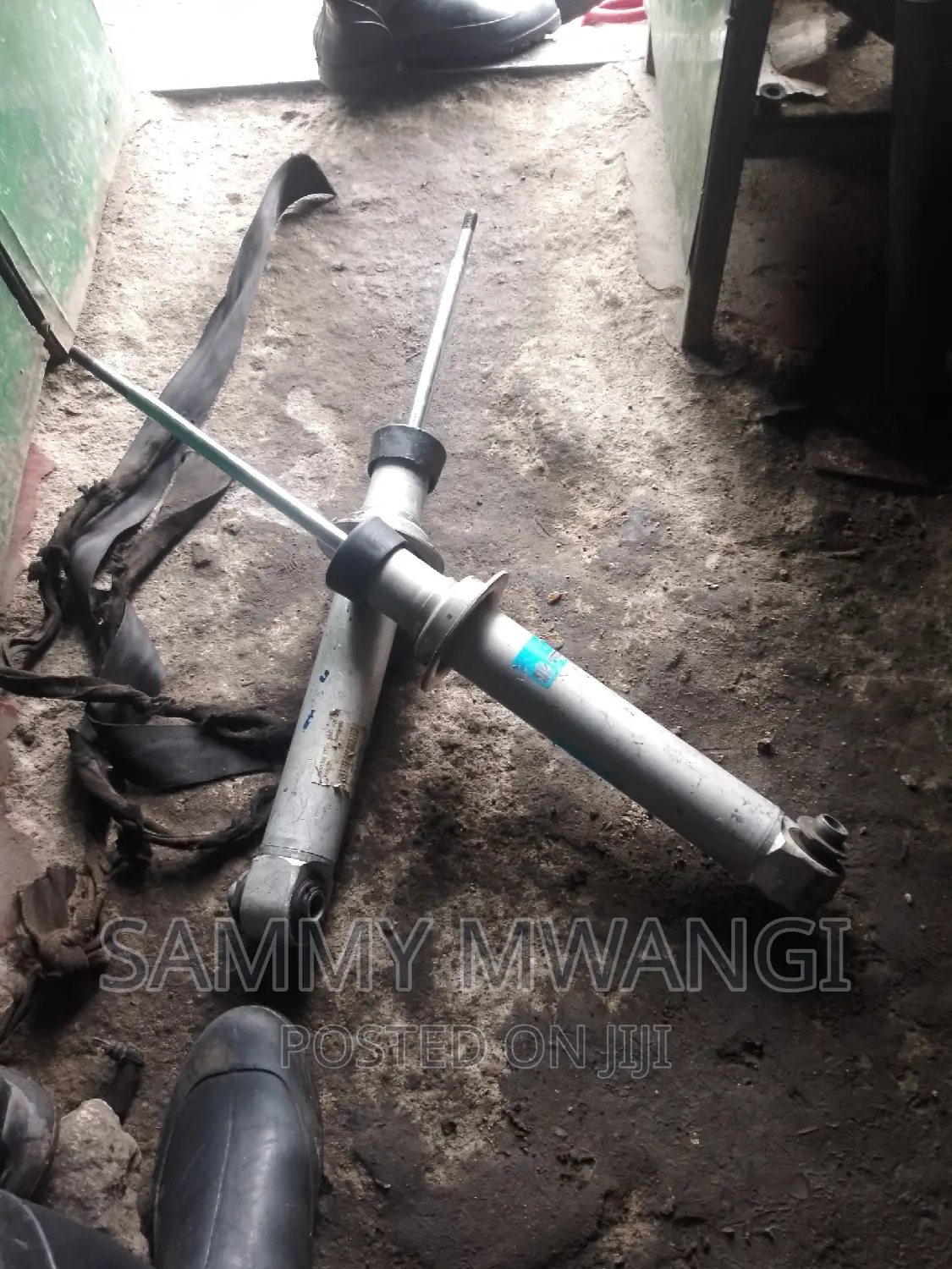BMW E60 Raea Shocks for Ex Germany