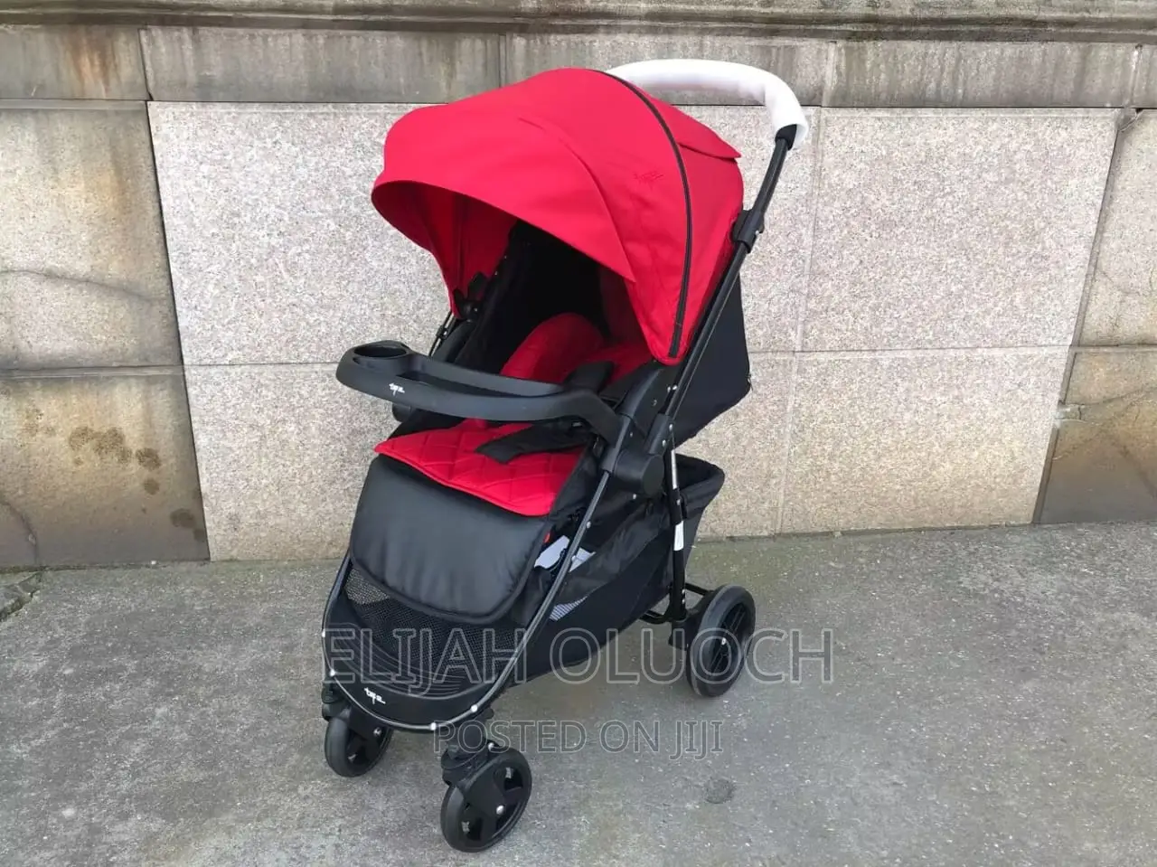 Stroller With Reversible Handle
