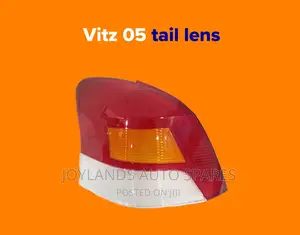 Vitz 05 Tail Lense