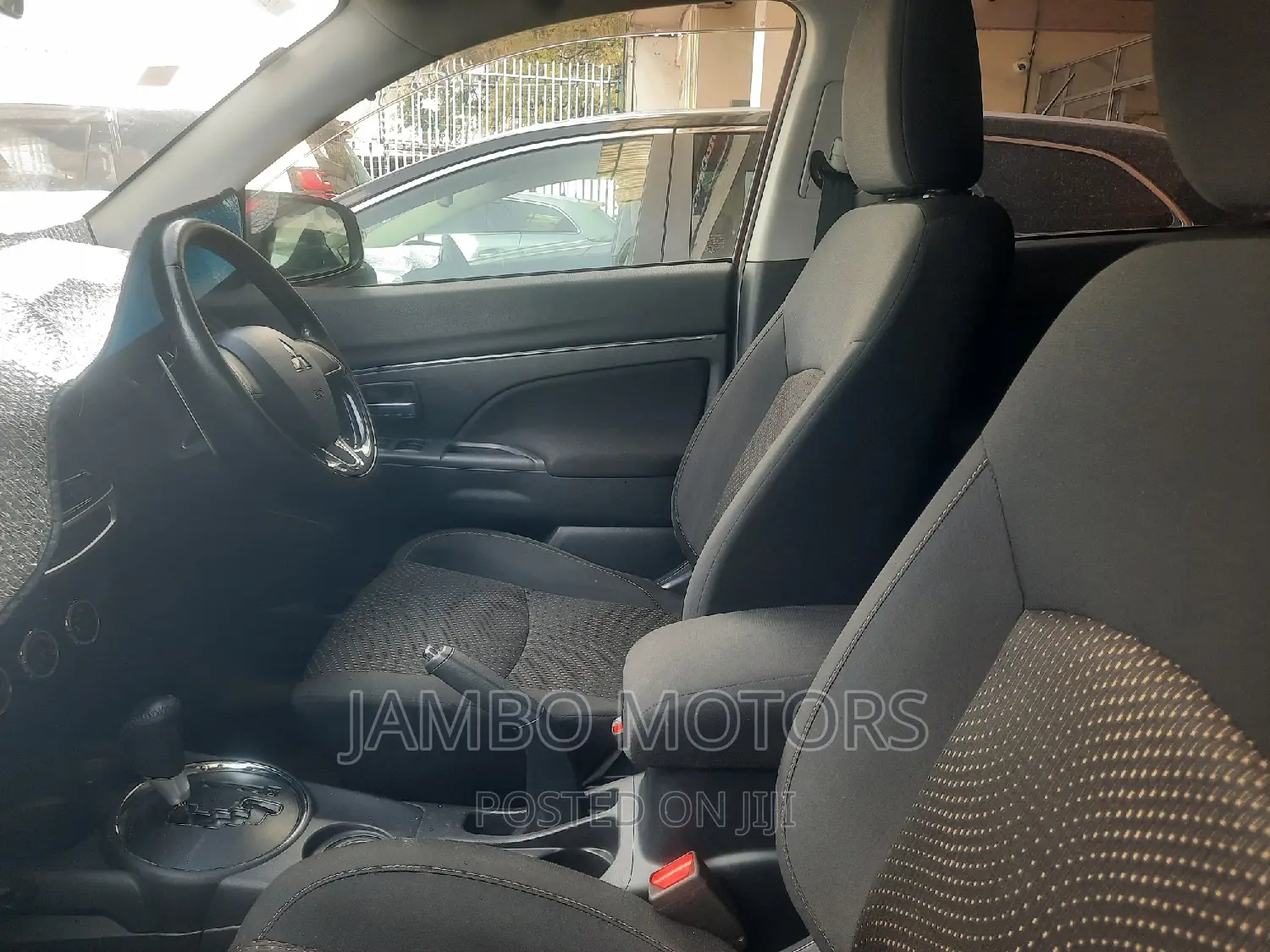 Mitsubishi RVR 2016 Red