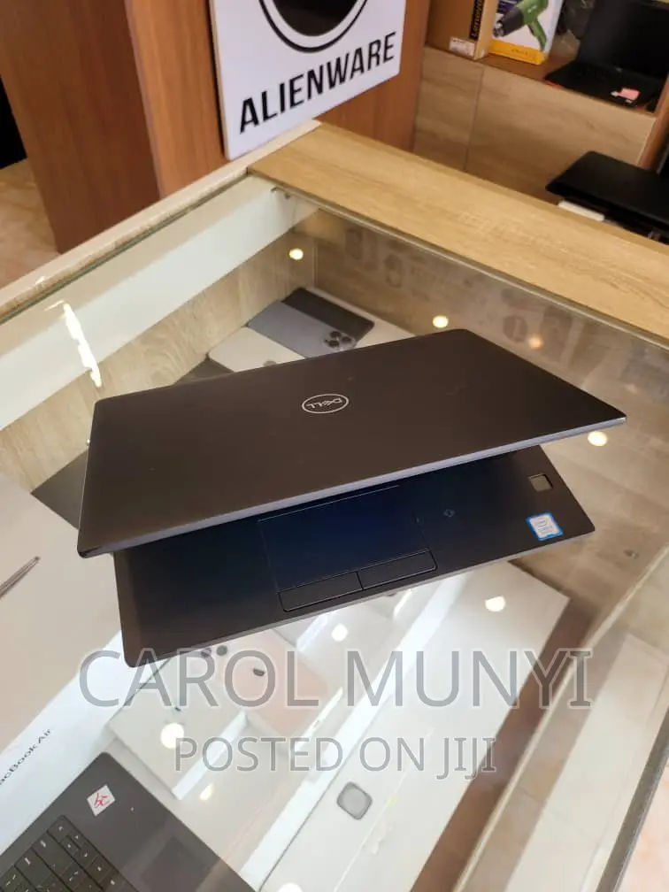 New Laptop Dell Chromebook 13 4GB Intel Core I5 SSD 256GB