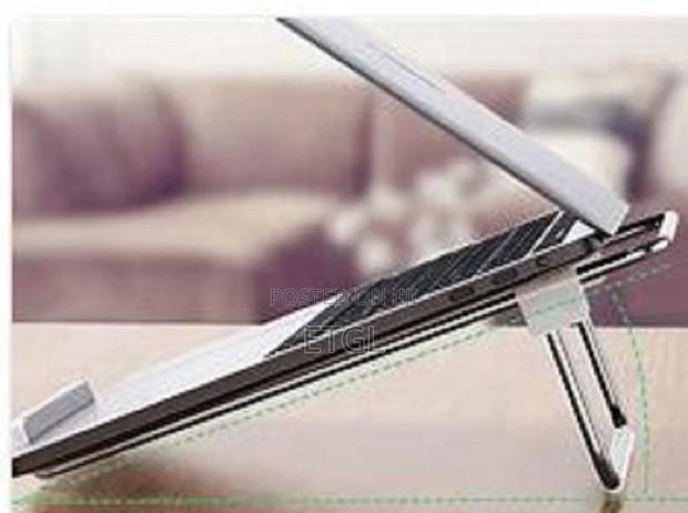 .UGREEN Desktop Laptop Stand Silver - LP230