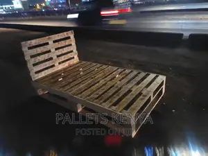 4*6 Pallet Bed- Detachable and Blazed Pallet Bed.(EN#012 )