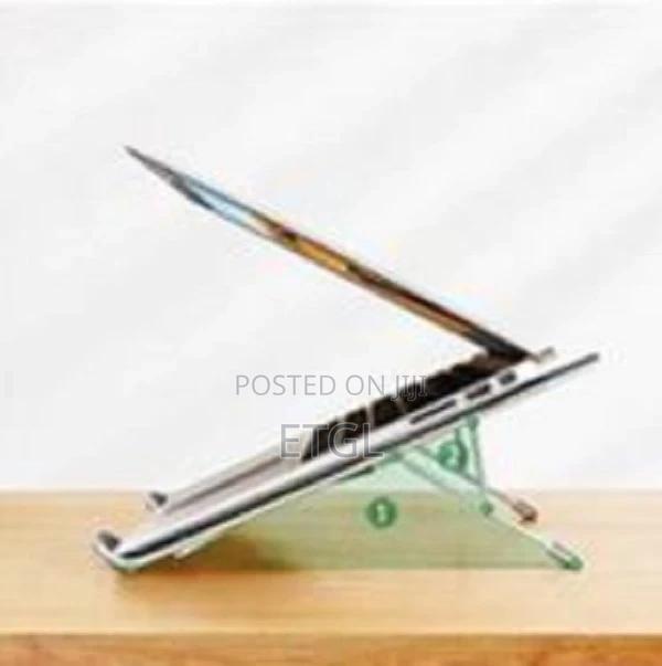 .UGREEN Foldable Adjustable Laptop Stand - Silver - LP451