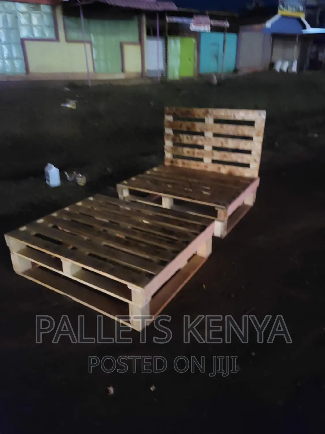 4*6 Pallet Bed- Detachable and Blazed Pallet Bed. (EN#6R,01)
