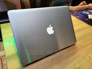 New Laptop Apple MacBook 2012 4GB Intel Core I5 HDD 500GB