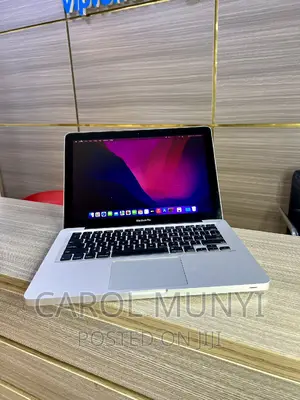 New Laptop Apple MacBook 2012 8GB Intel Core I5 SSD 256GB