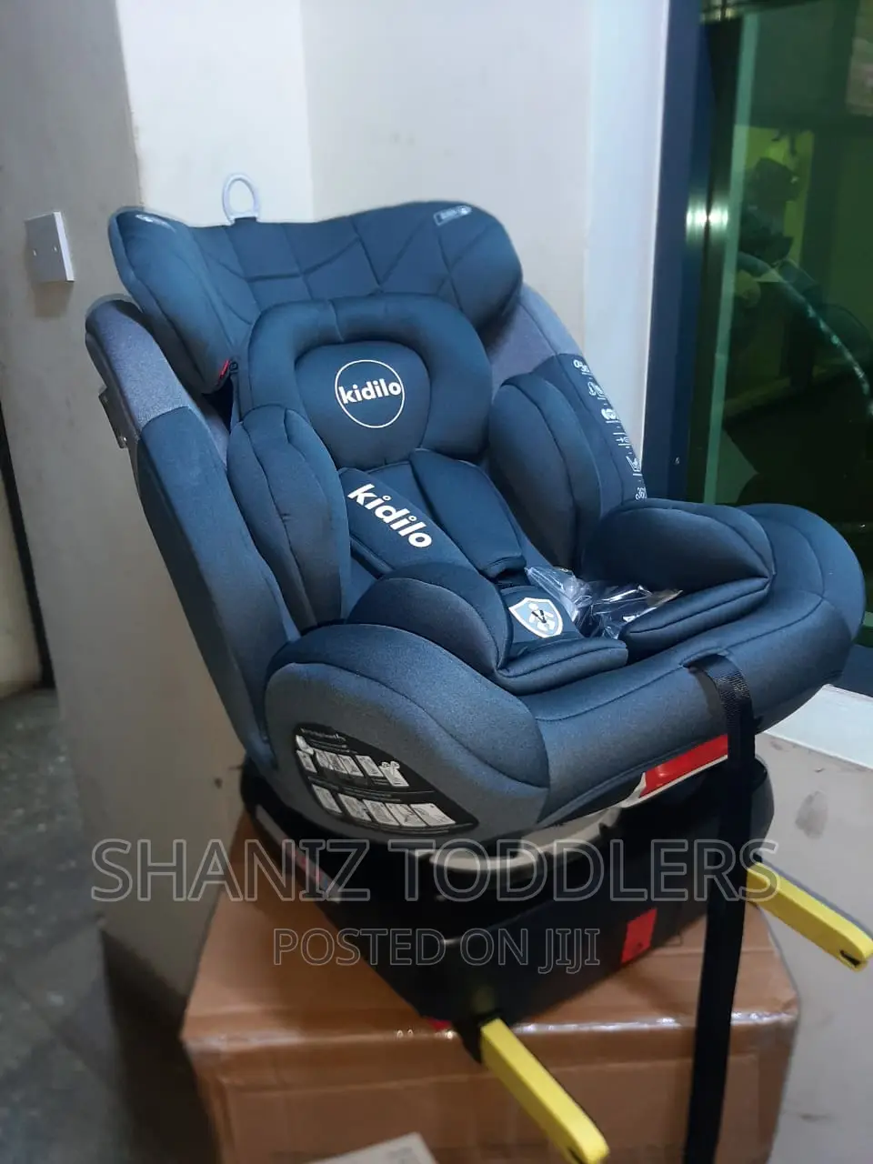 Isofix Car Seat * Isofix Car Seat