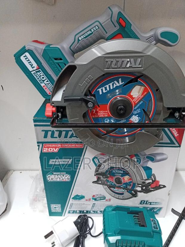 7" Cordless Circular Saw - thumbnail 2