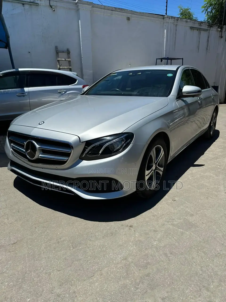 Mercedes-Benz E250 2016 Silver