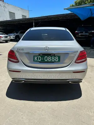 Mercedes-Benz E250 2016 Silver