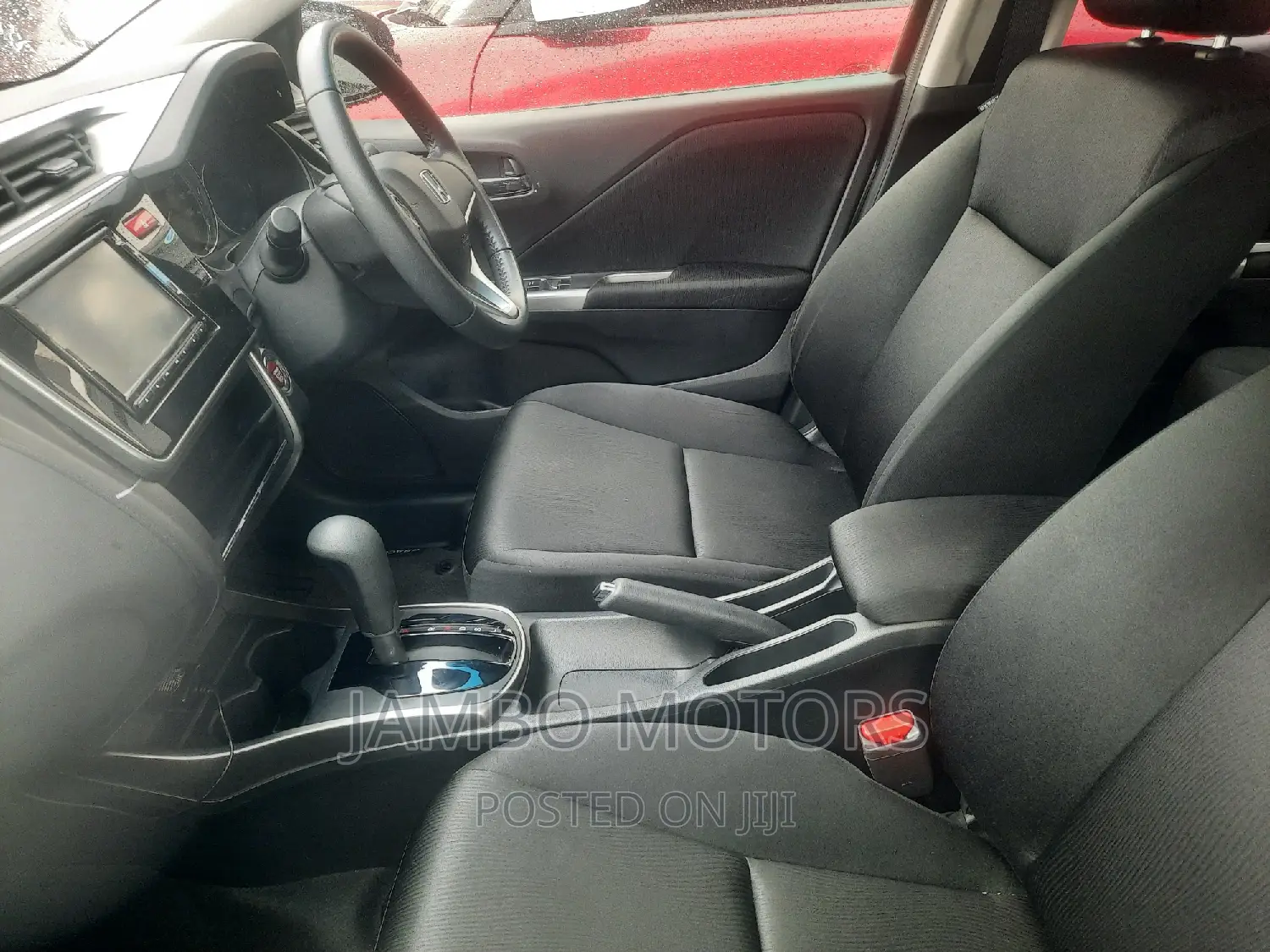 Honda Grace 1.5 Petrol FWD 2016 Silver