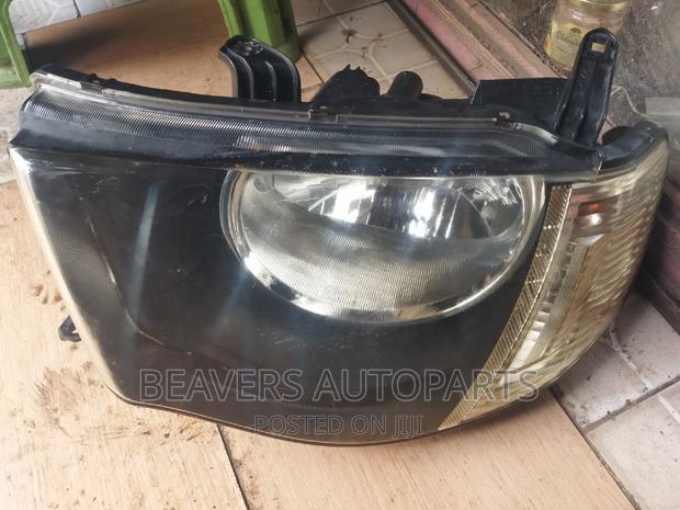 Mitsubishi L200 Headlight - thumbnail 3