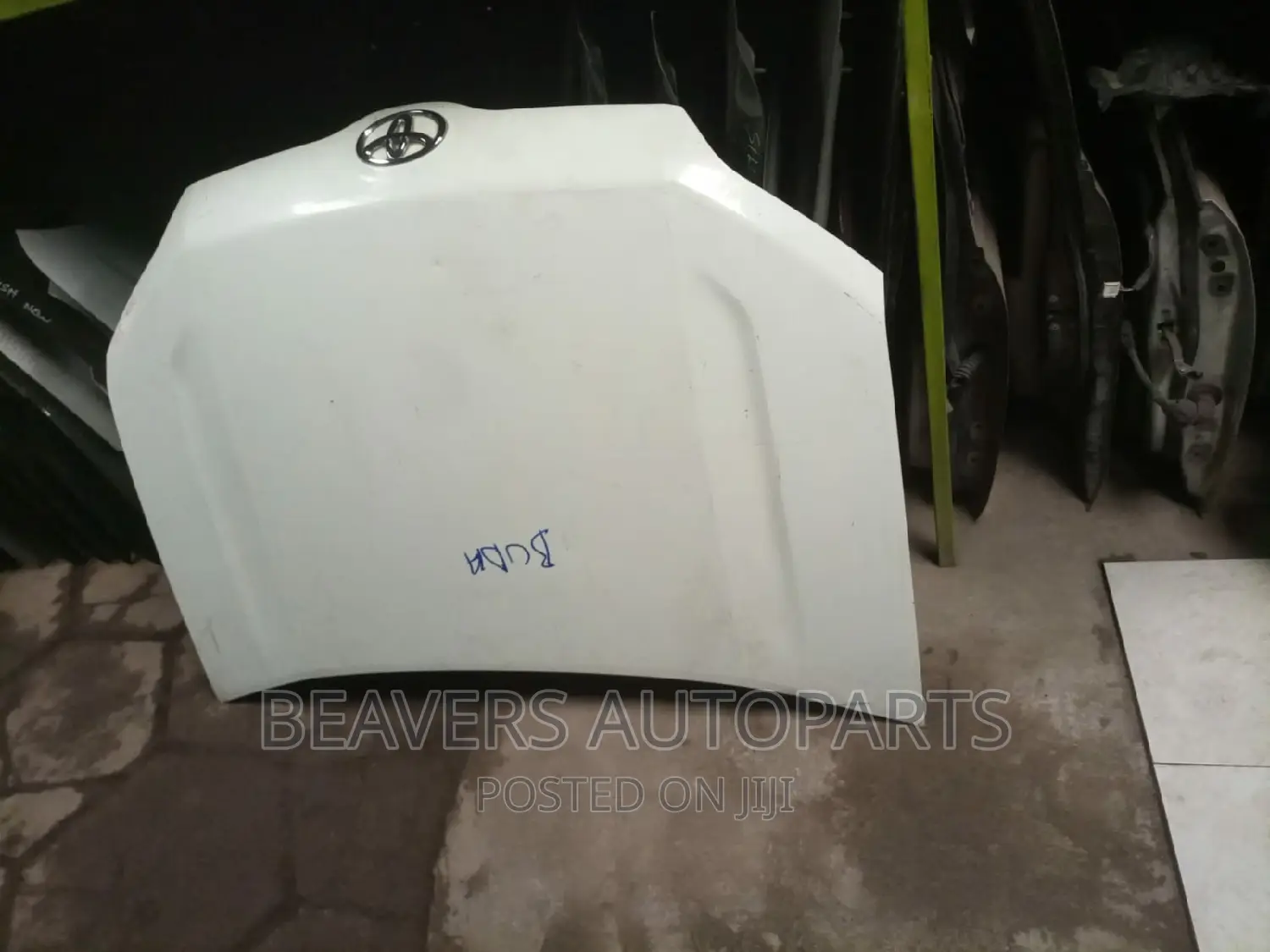 Probox/Succeed 2015 Bonnet