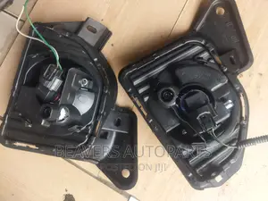 Hiace 7L Foglights