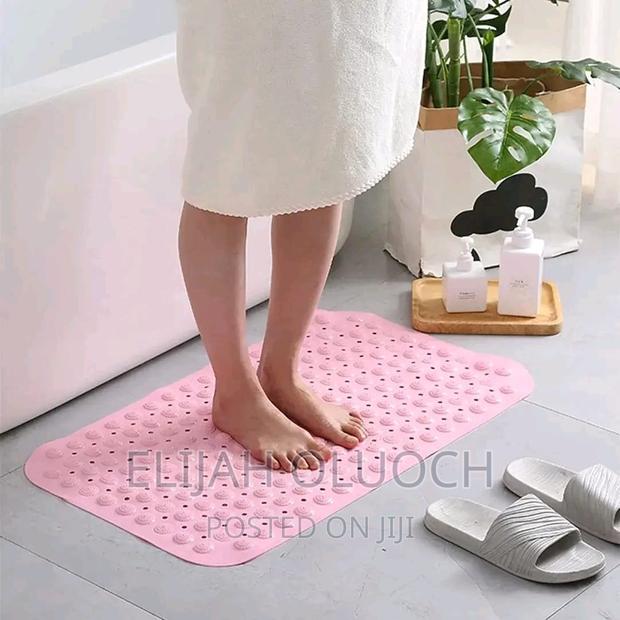 Anti Slip Bathroom Mat