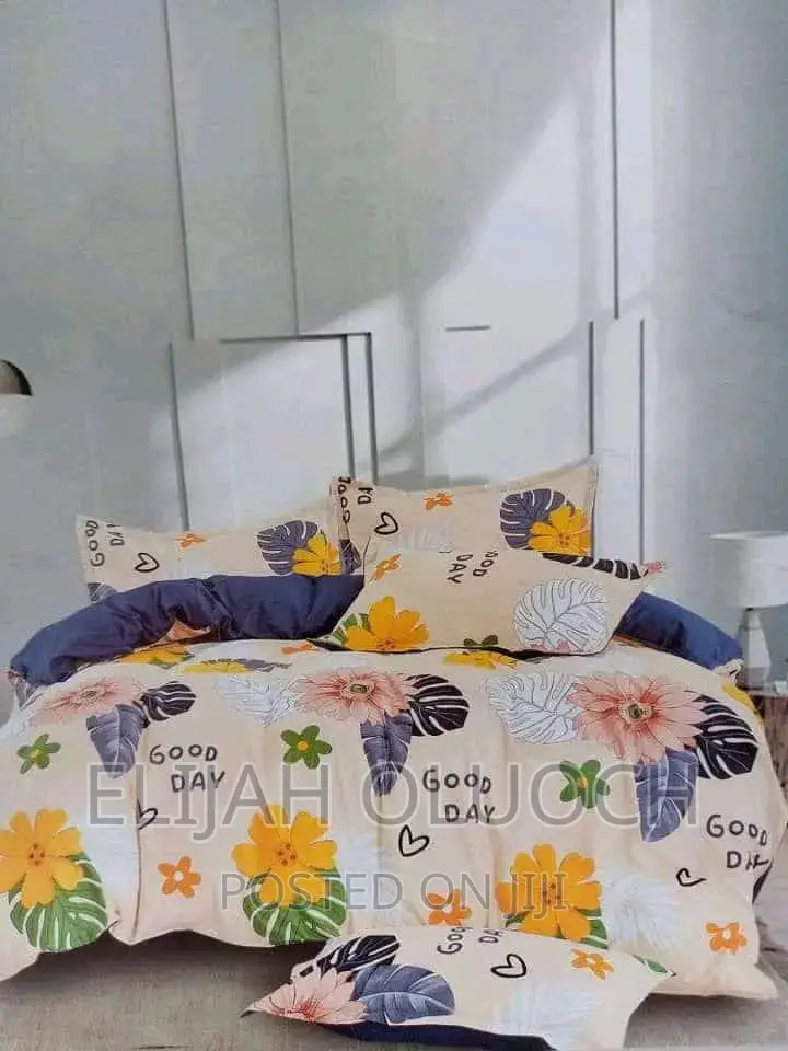 Binded Duvet Set