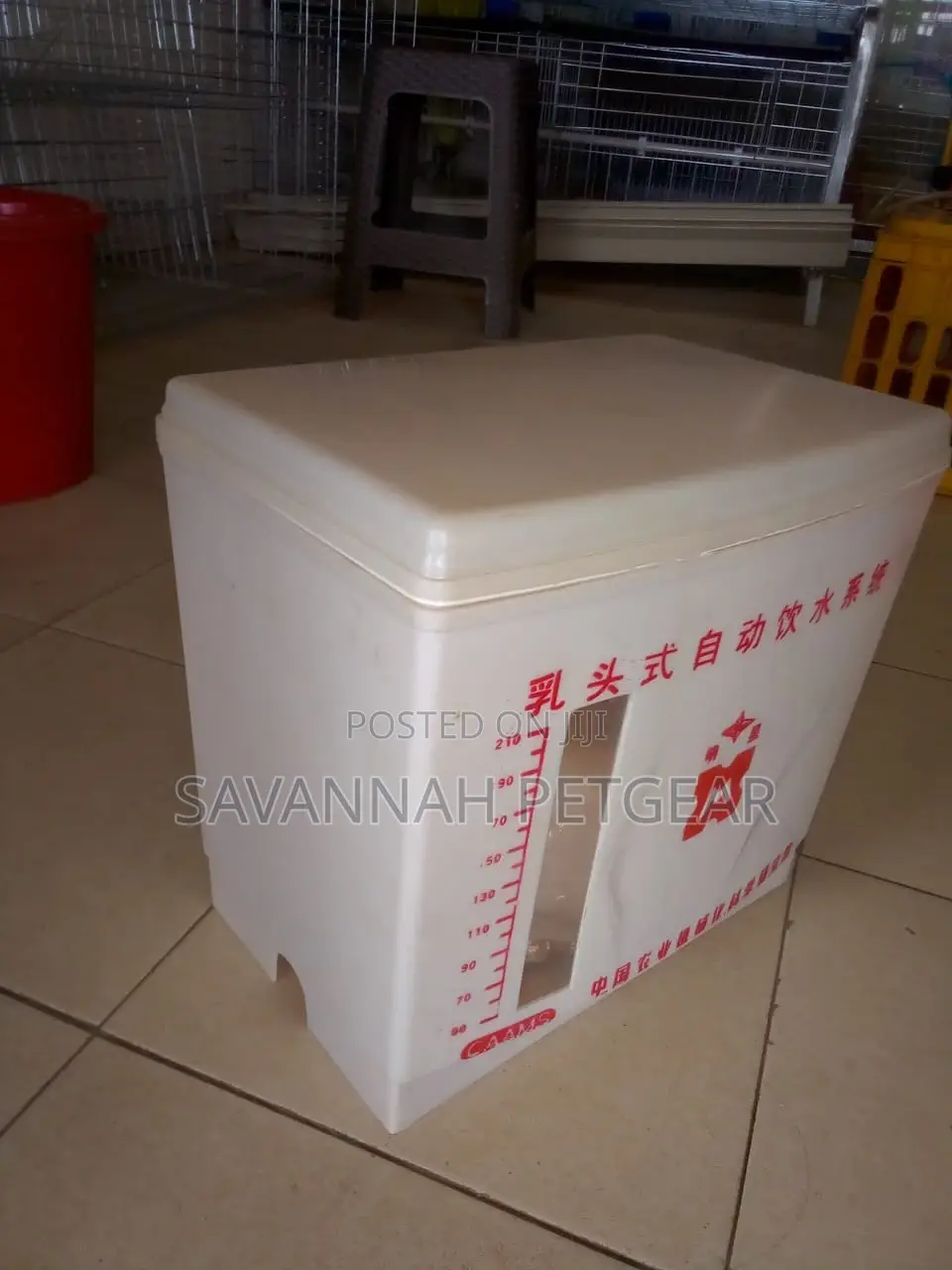 Plastic Water Tank for Chicken Rabbit Cage Pet Watering Tank