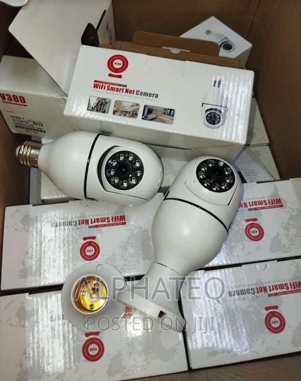 Bulb PTZ Wireless Wi-Fi Nanny CCTV Security Bulb Camera - main view