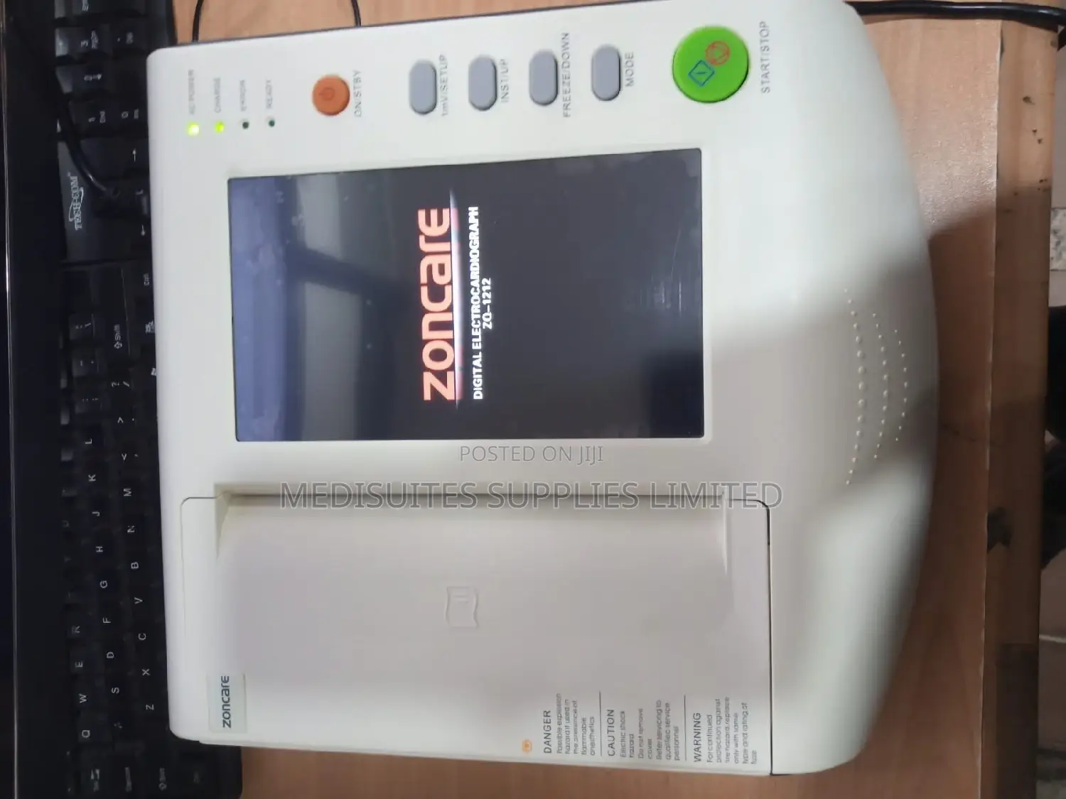 Ecg Machine ".
