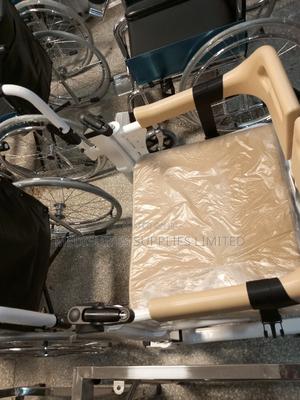 Transfer Chair . - thumbnail 2