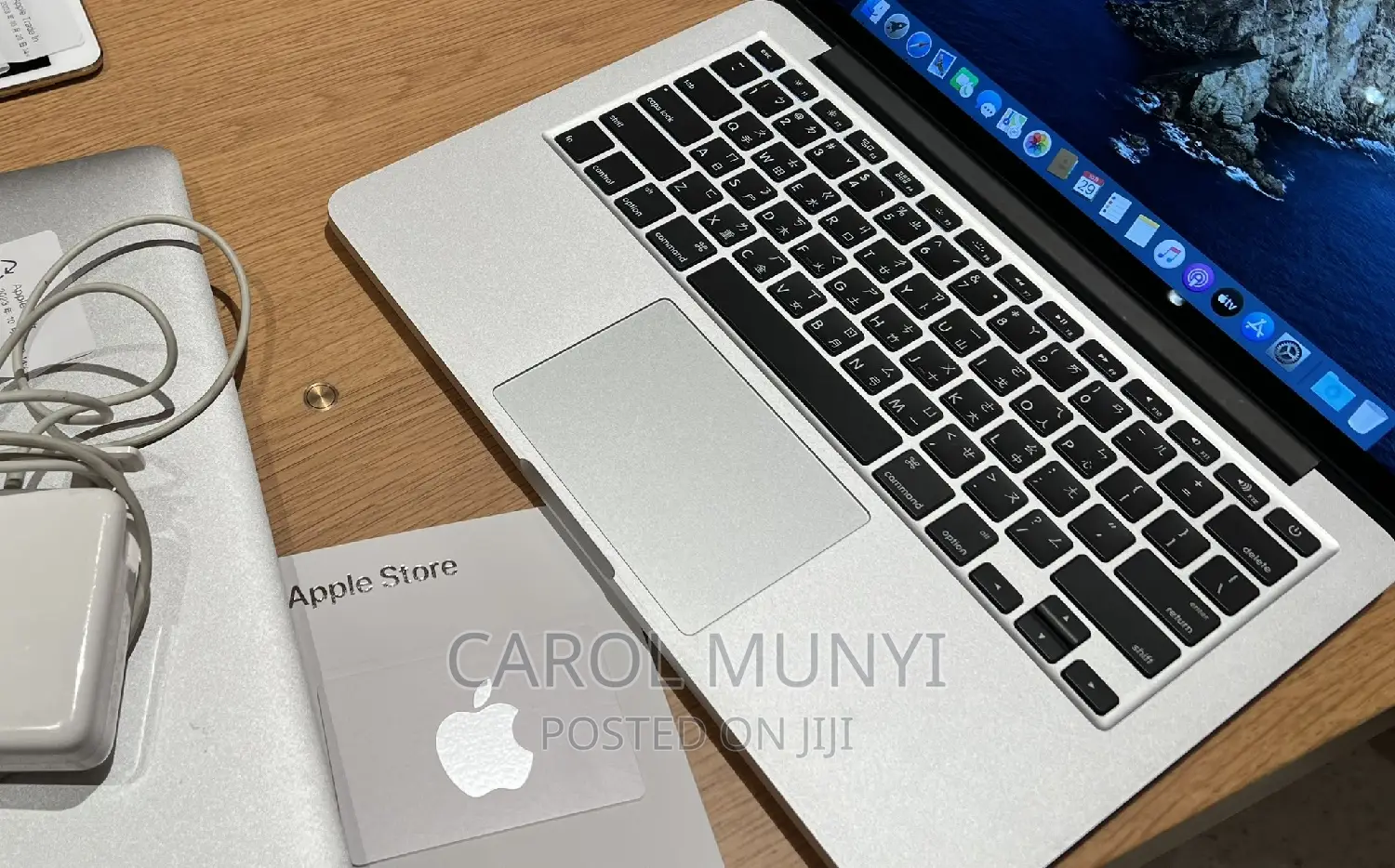 New Laptop Apple MacBook 2012 4GB Intel Core I5 HDD 500GB