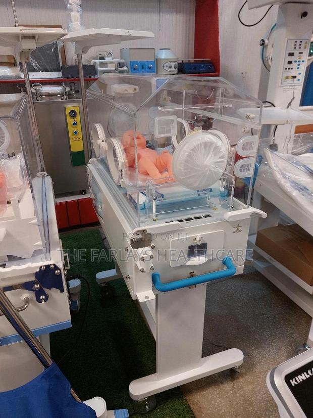 Infant Incubator - Best Make. - thumbnail 3
