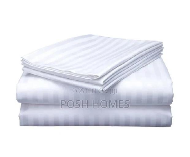White Luxury Cotton Stripped Bedsheets